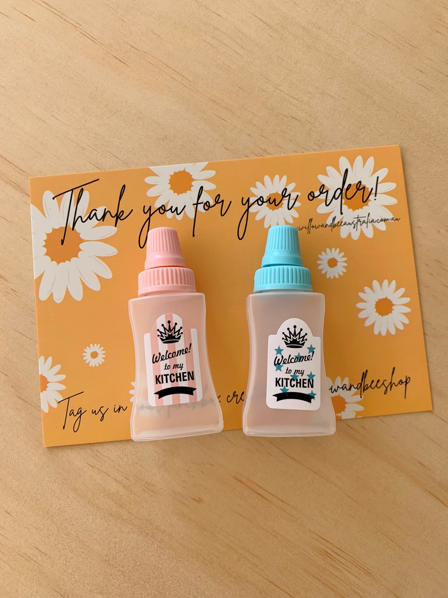 Pastel Mini Sauce Bottles (2 pieces)