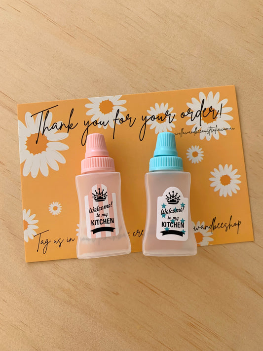 Pastel Mini Sauce Bottles (2 pieces)